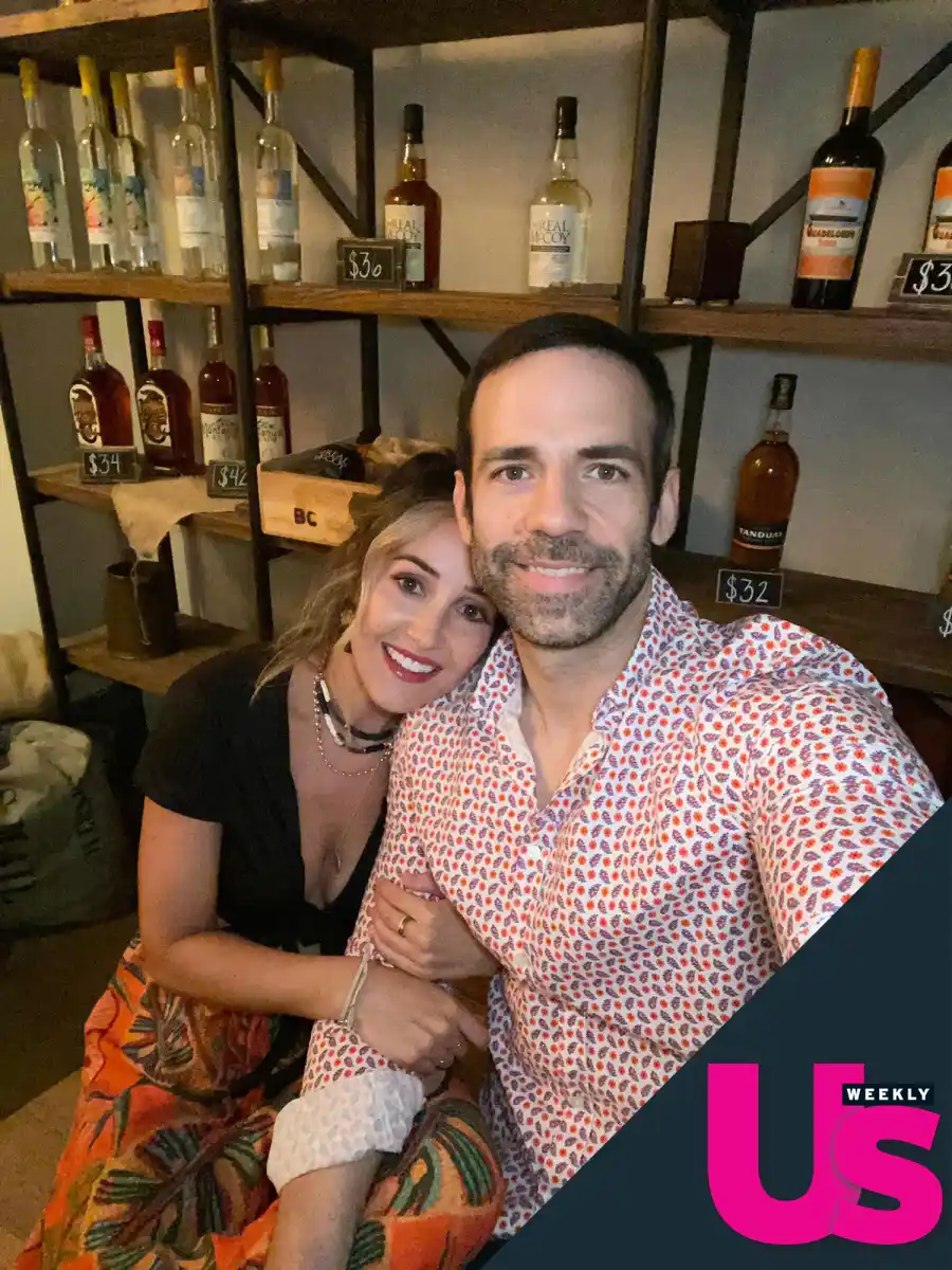 Former Bachelorette Ashley Hebert’s Boyfriend Is Food Blogger ​​Yanni Georgoulakis: 5 Things to Know