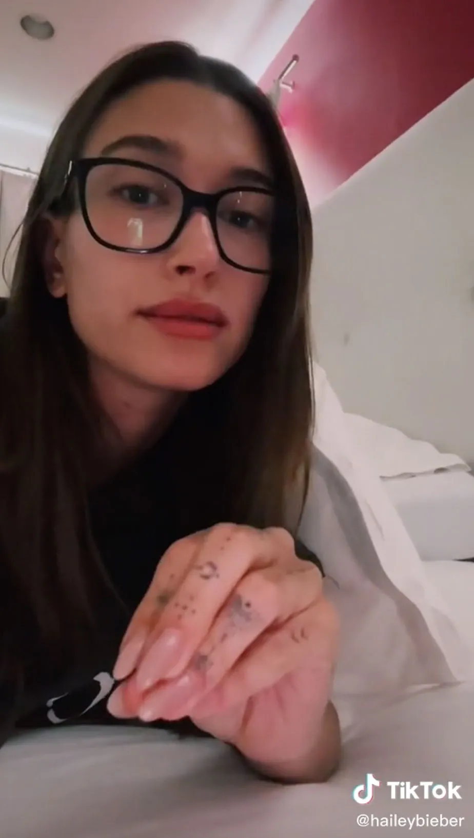 Hailey Baldwin Seemingly Addresses Social Media Trolls Over Selena Gomez Comments