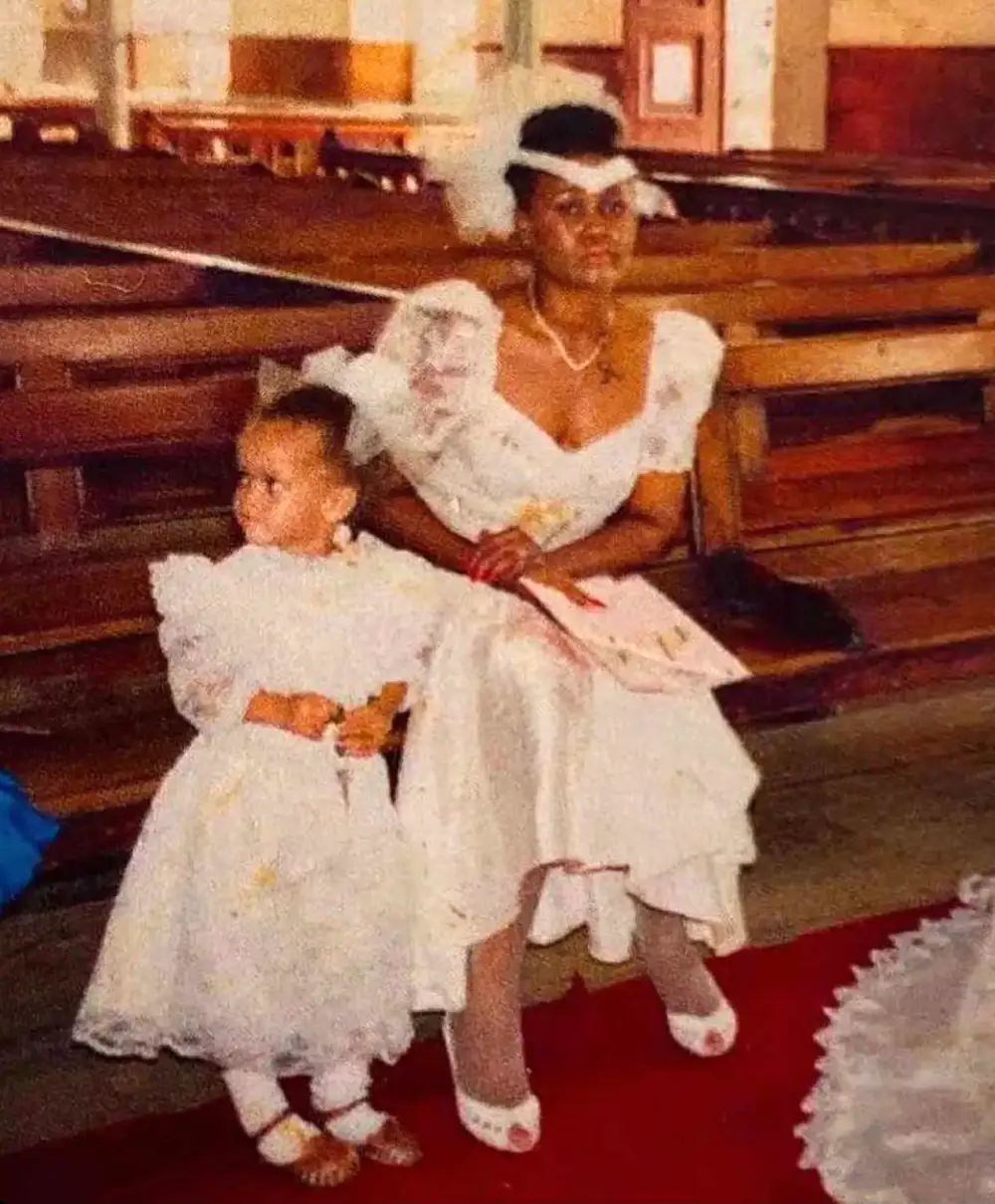 How Rihanna&rsquo;s Pregnancy Is Affecting Her Relationship With Mom Monica