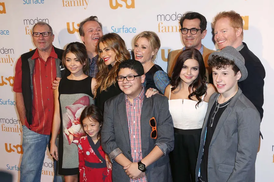 Inside Former Child Stars Salaries What Selena Miley More Earned