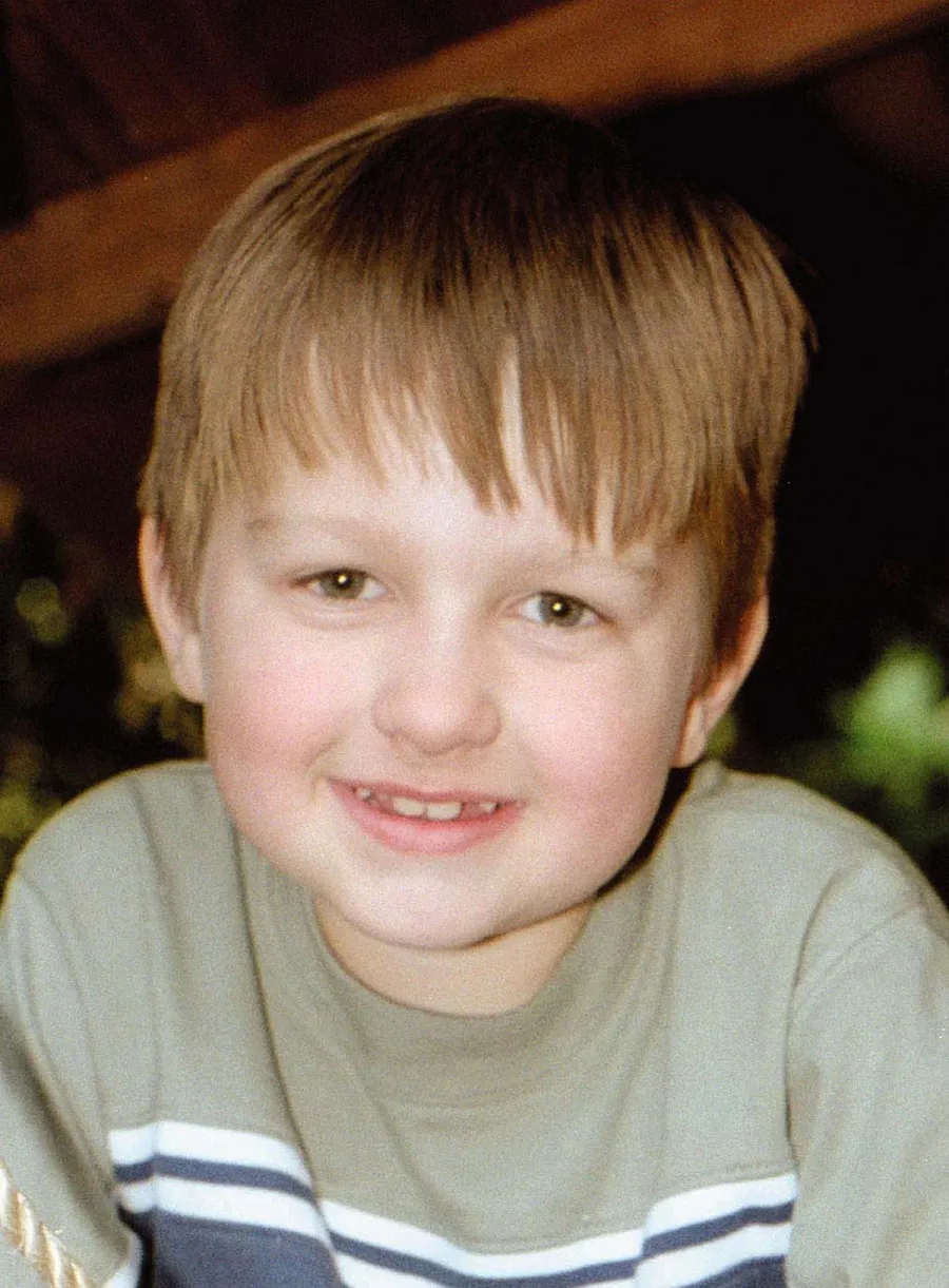 Inside Former Child Stars Salaries What Selena Miley More Earned