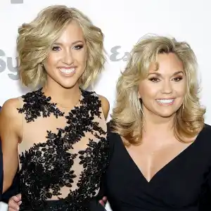 Julie Chrisley Launches Eyeshadow Palette With Daughter Savannah: 'A Dream Come True'