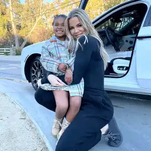 Khloe Kardashian Accidentally Confirms Photoshopping Daughter True Into Disneyland Pics