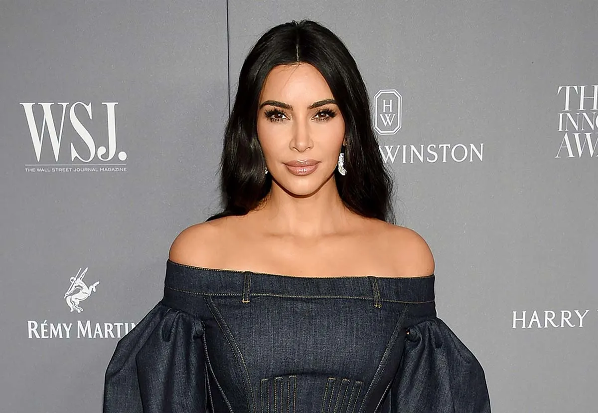 Kim Kardashian Went Live TV After Sleeping Makeup