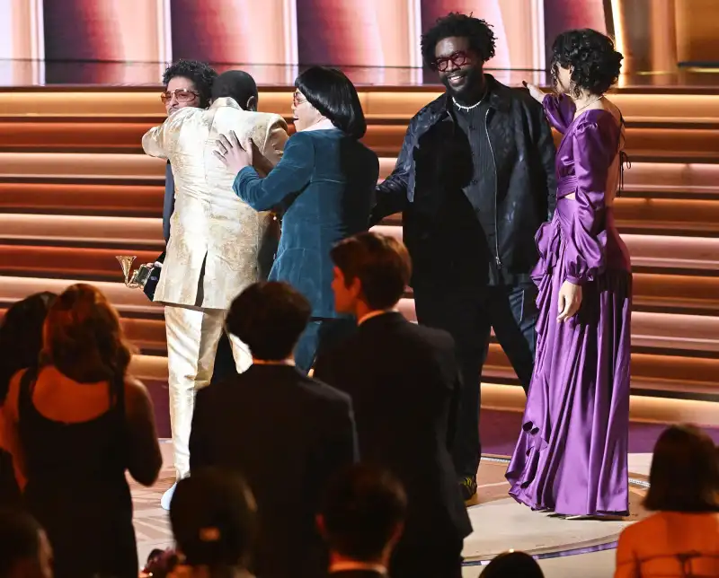 Questlove Jokes About Will Smith Slap While Presenting 2022 Grammys Stay 500 Feet Away