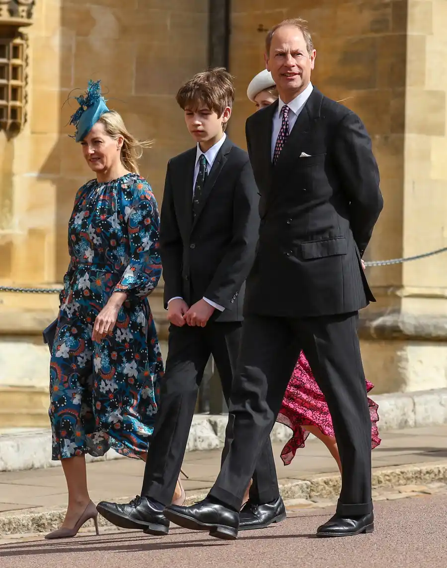 Prince William and Duchess Kate Bring Prince George and Princess Charlotte to Royal Family's Easter Service