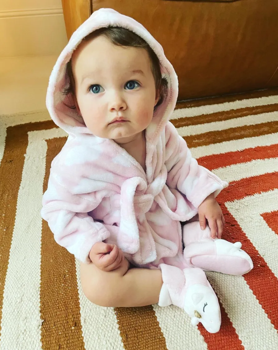 Jupiter wears a pink robe