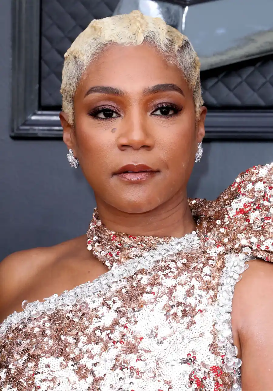 See the Wildest Hair and Makeup at the Grammys 2022