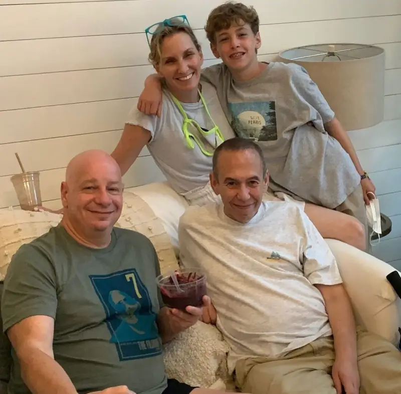 September 2021 Gilbert Gottfried Best Family Photos With Wife Dara Kravitz and 2 Kids