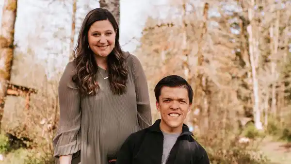 Still Pregnant Tori Roloff Enjoys Last Few Days Family 4 Zach Roloff