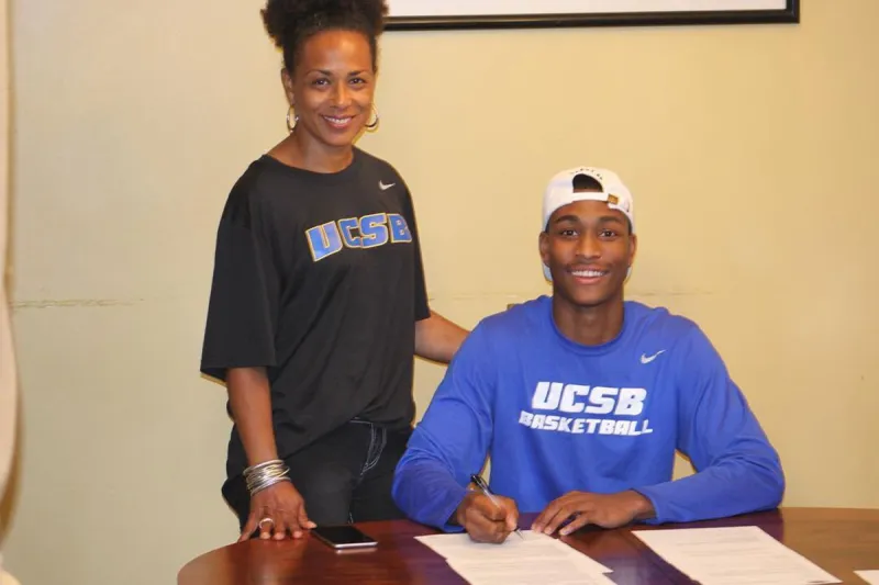 Who Is Clifton Powell Jr 5 Things to Know About Sasha Obama Reported Boyfriend 4