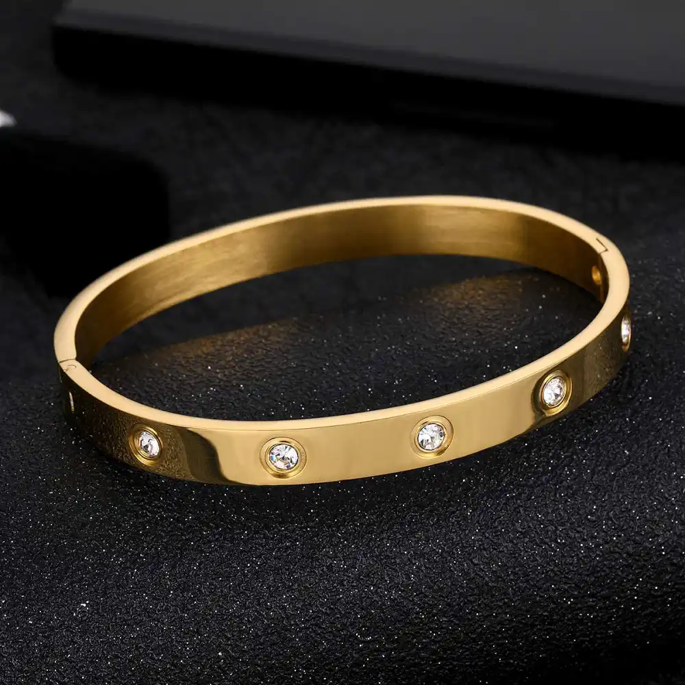 amazon-cartier-love-bracelet-look-alike-diamond