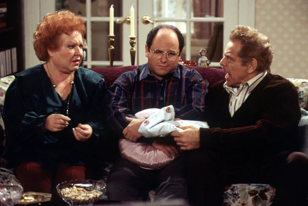 Seinfeld&rsquo;s Estelle Harris Dead at 93: Her Kindness and Love 'Were Practically Unrivaled'