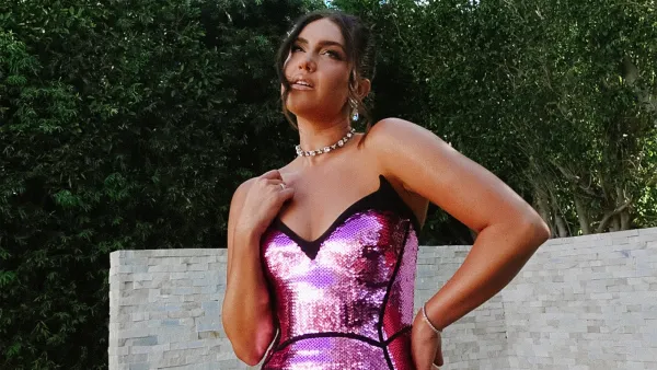 Tinx Oscars glam Hailey Hoff