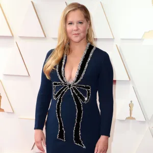 Amy Schumer Tells NSFW Jokes Cut From Oscars 2022 During Netflix Festival Set