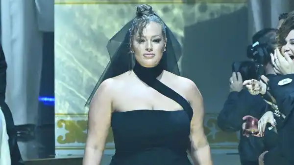 Ashley Graham Walks First Runway Since Welcoming Twins