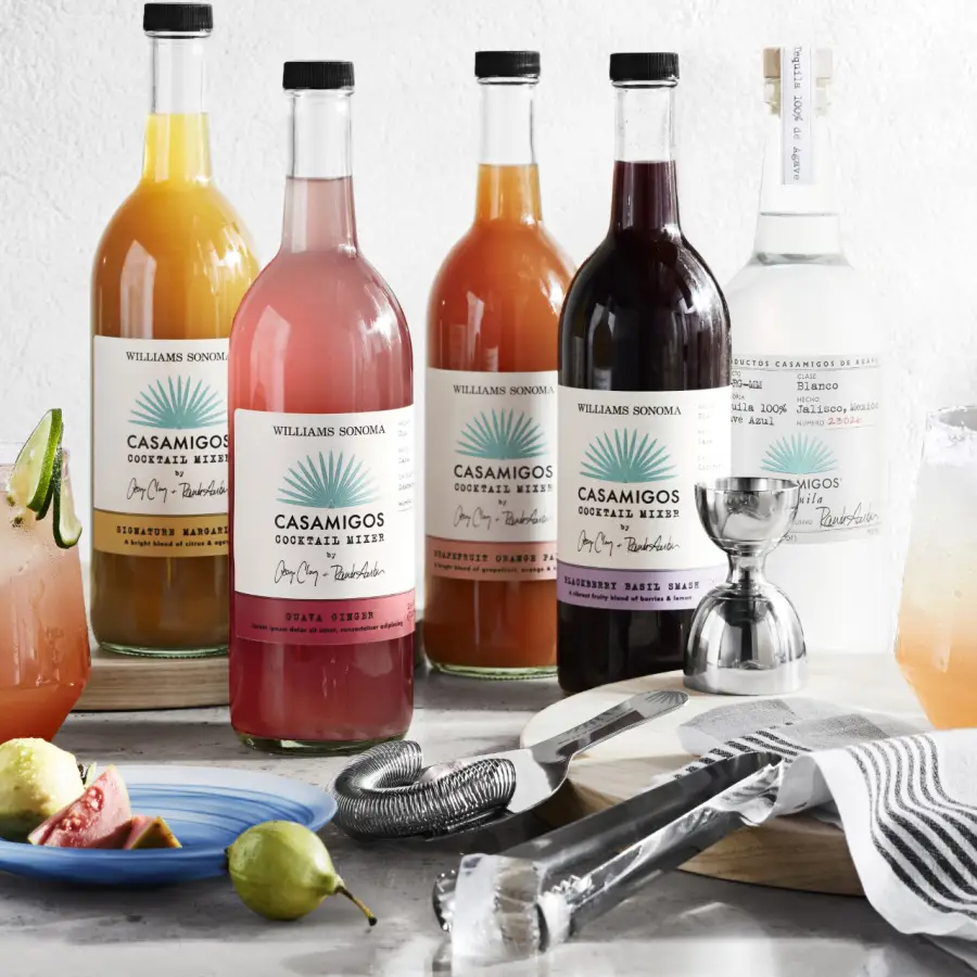 Buzzzz-o-Meter: Onda Seltzer, Gryph & Ivyrose and More of What Hollywood Is Buzzing About This Week