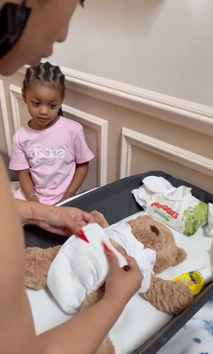Cardi B Shows How She Changes Diapers with Her Long Nails and Daughter Kulture Joins In