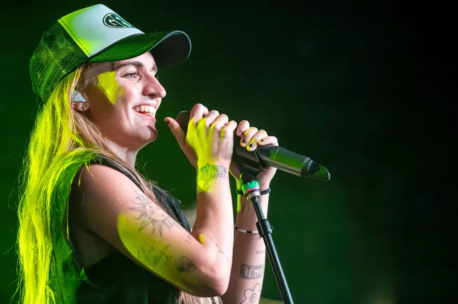 Chrishell Stause Confirms G Flip Romance During Selling Sunset Reunion 4