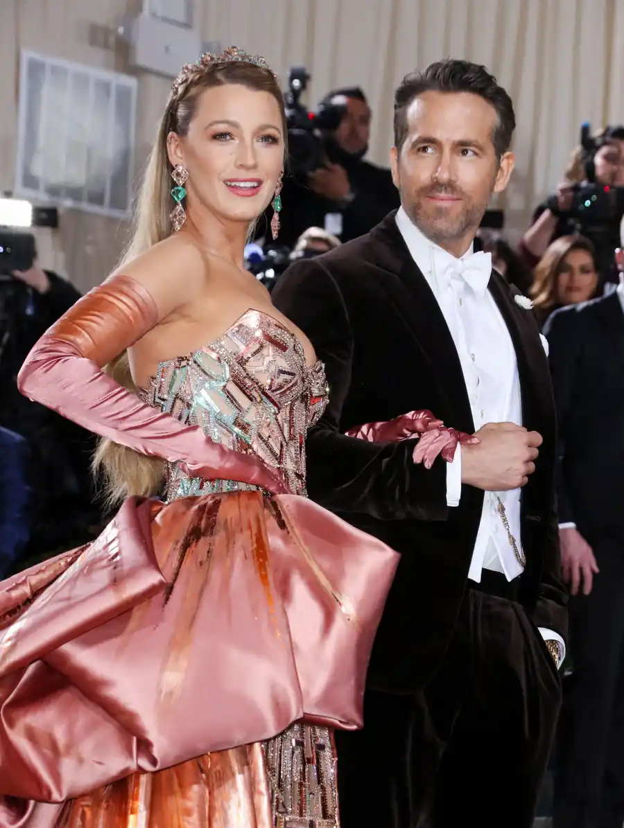 Couple Goals Blake Lively Ryan Reynolds Stun Met Gala 2022 Carpet
