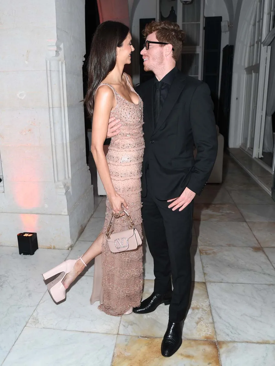 Date Night Nina Dobrev Shaun White Look So In Love Cannes