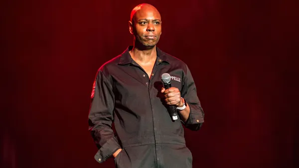 Dave Chappelle Attacked by Audience Member