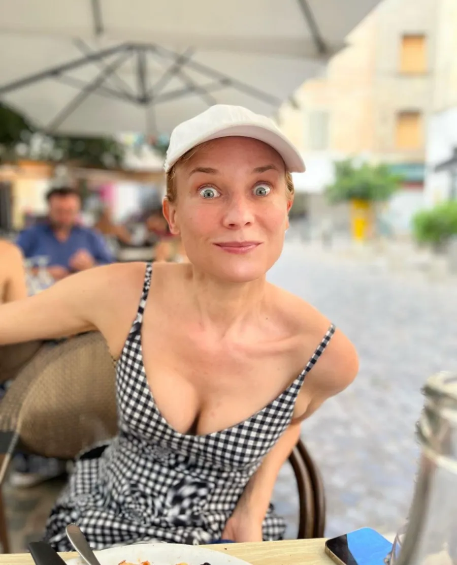 Diana Krueger makes a funny face