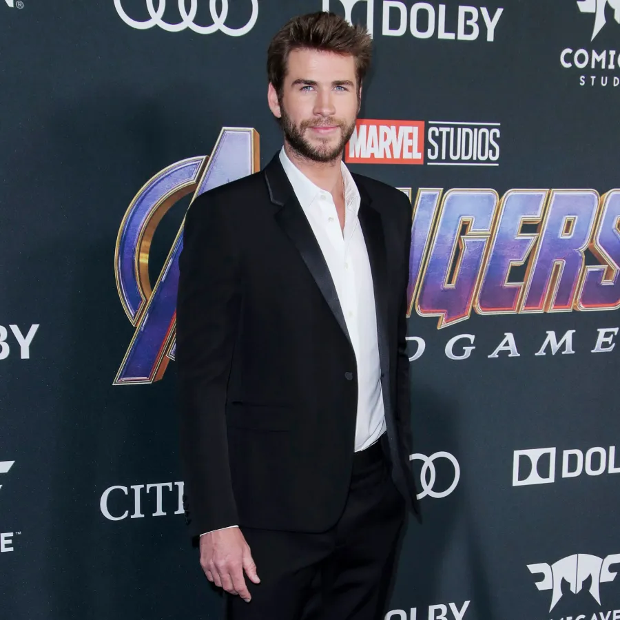 Eiza Gonzalez Dating History Timothee Chalamet Maluma More Liam Hemsworth