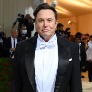 Elon Musk Defends His Decision to Buy Twitter