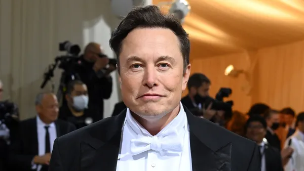 Elon Musk Defends His Decision to Buy Twitter