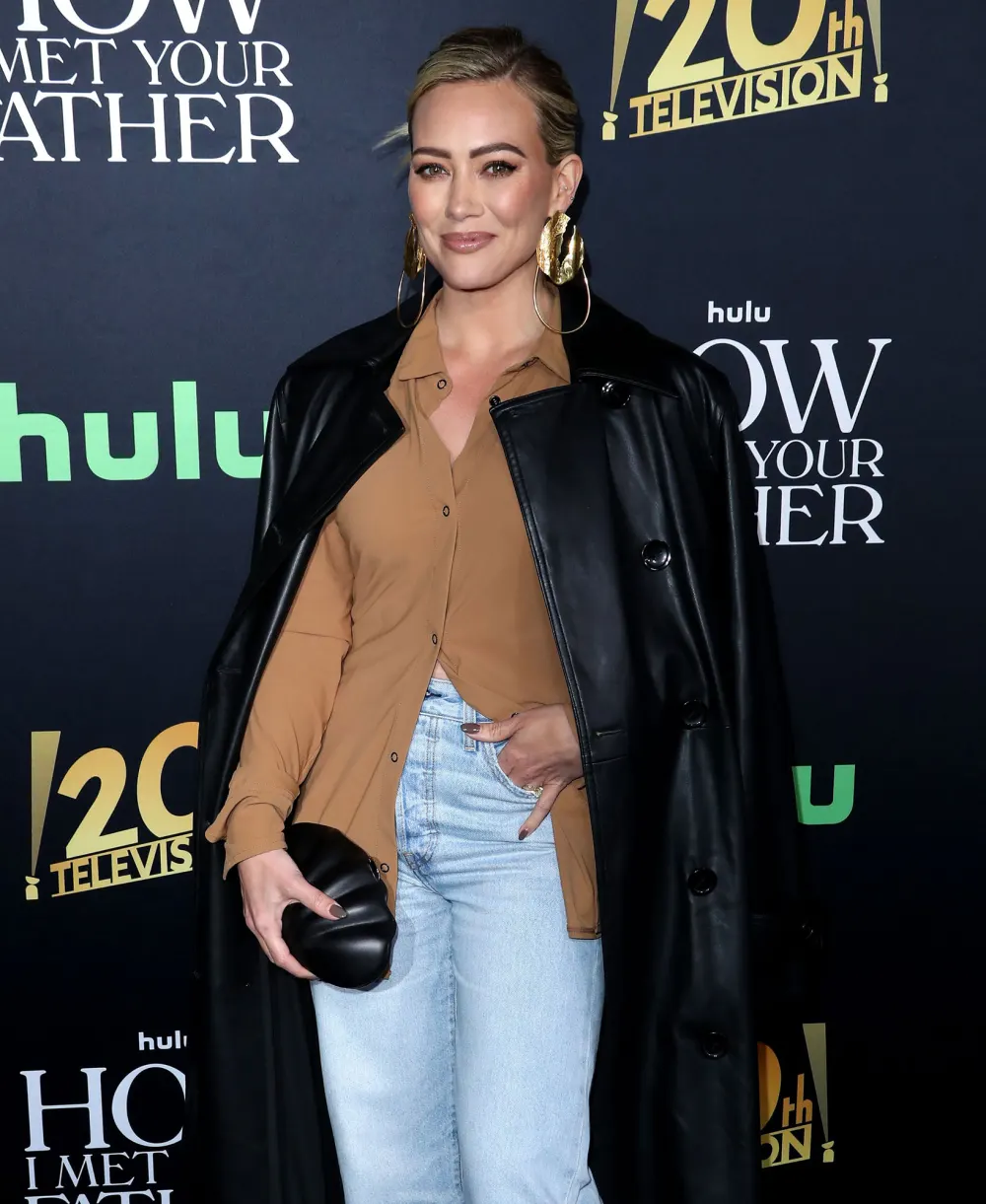 Hilary Duff Strips Down for Nude Magazine Cover