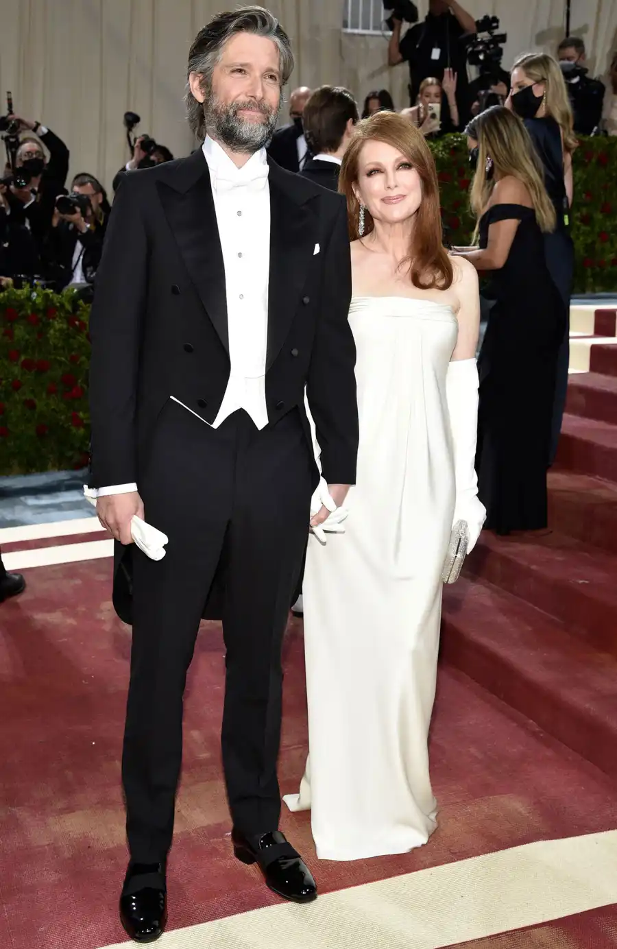 Hottest Met Gala 2022 Couples: Blake Lively and Ryan Reynolds, Sophie Turner and Joe Jonas and More