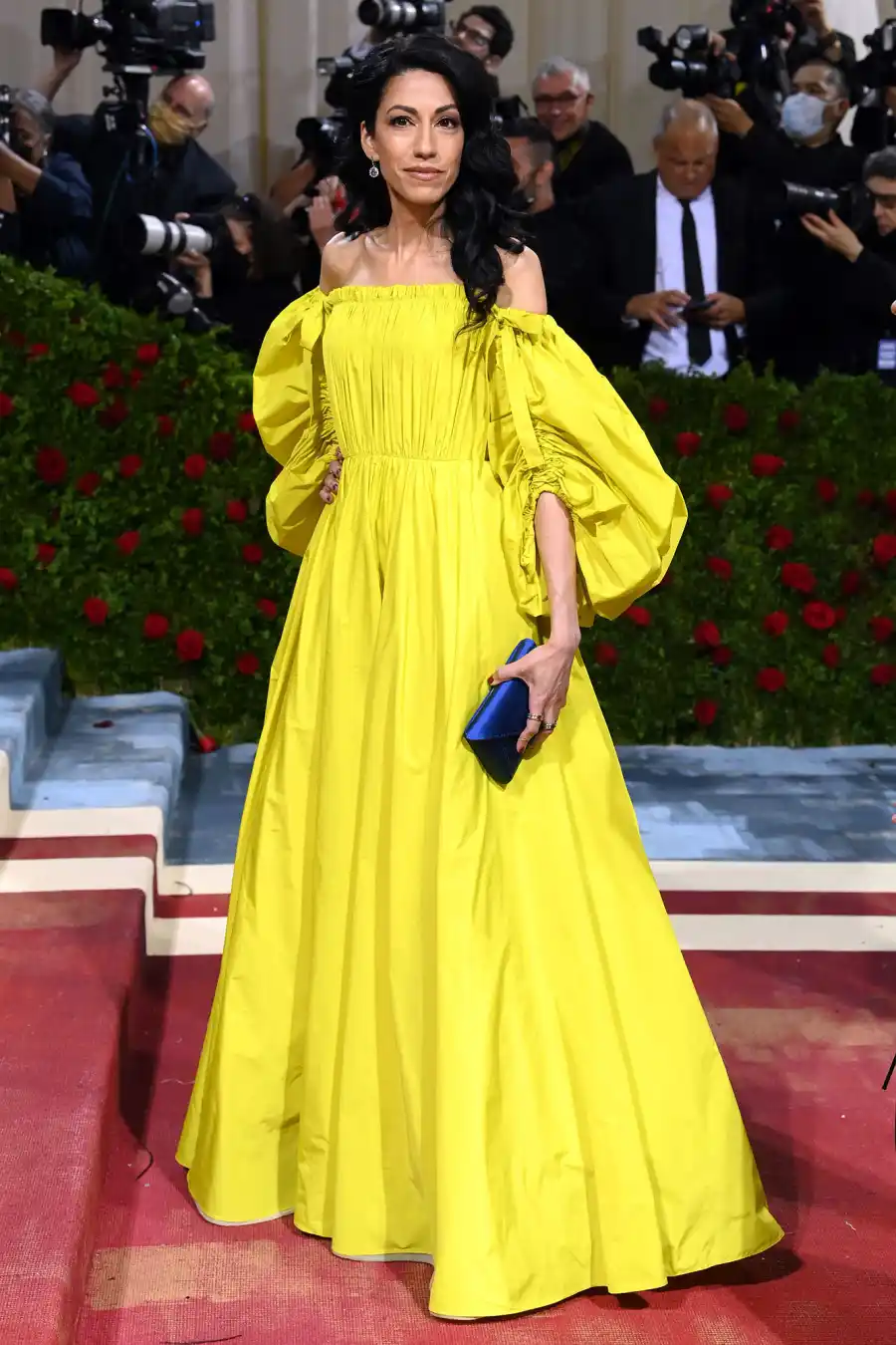 Huma Abedin Met Gala 2022 Red Carpet Fashion