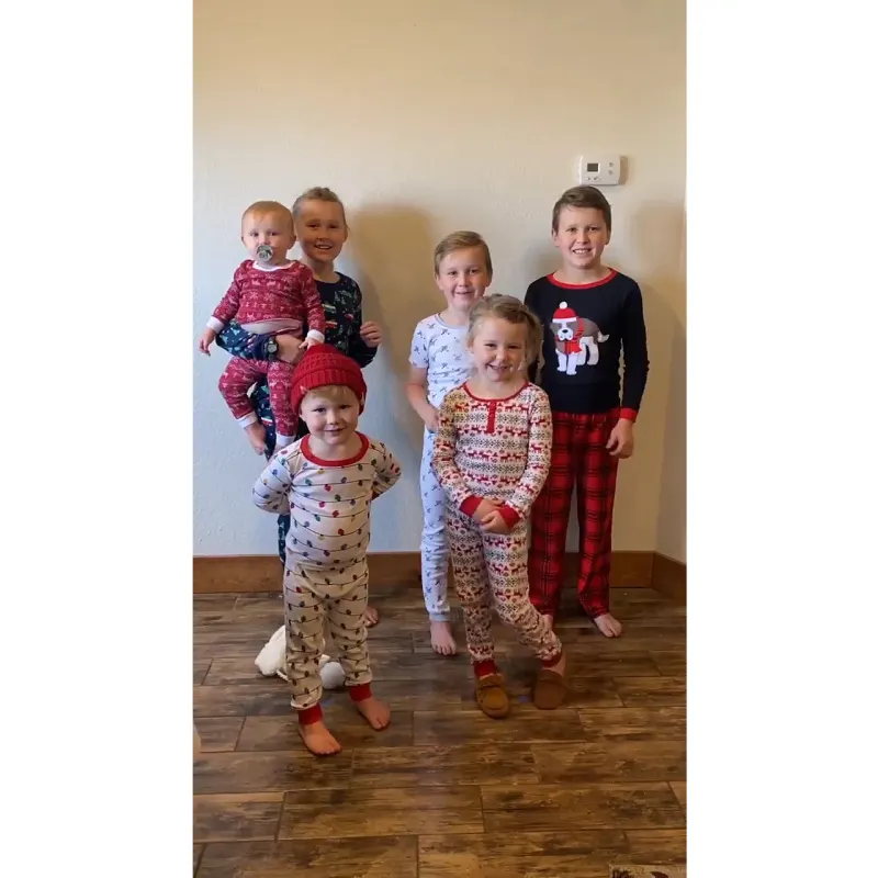 Josh Duggar Banned From Unsupervised Visits With His 7 Kids After Sentencing 3