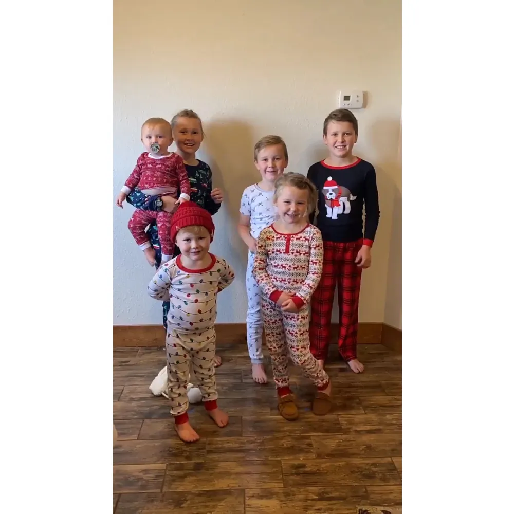 Josh Duggar Banned From Unsupervised Visits With His 7 Kids After Sentencing 3