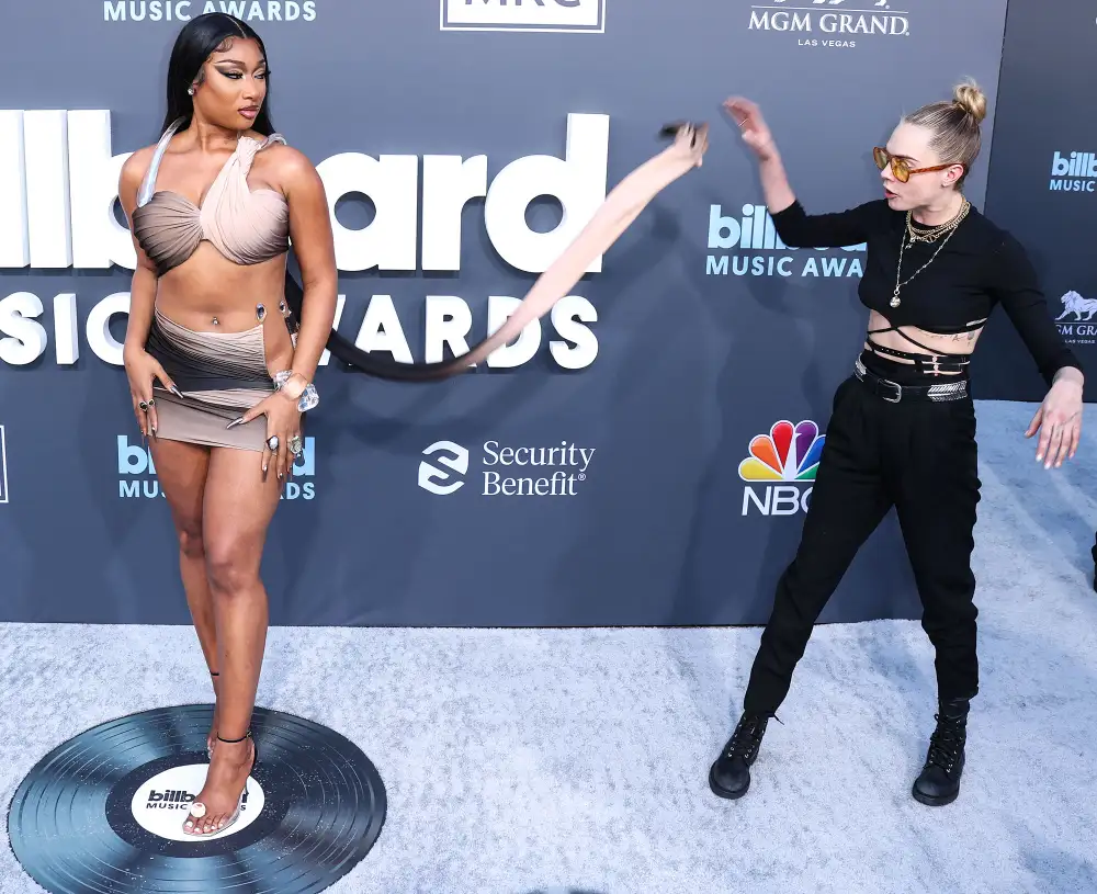 Julia Fox Calling Cara Delevingne 'Thirsty' Has Resurfaced After Billboard Music Awards Drama 2 Megan Thee Stallion