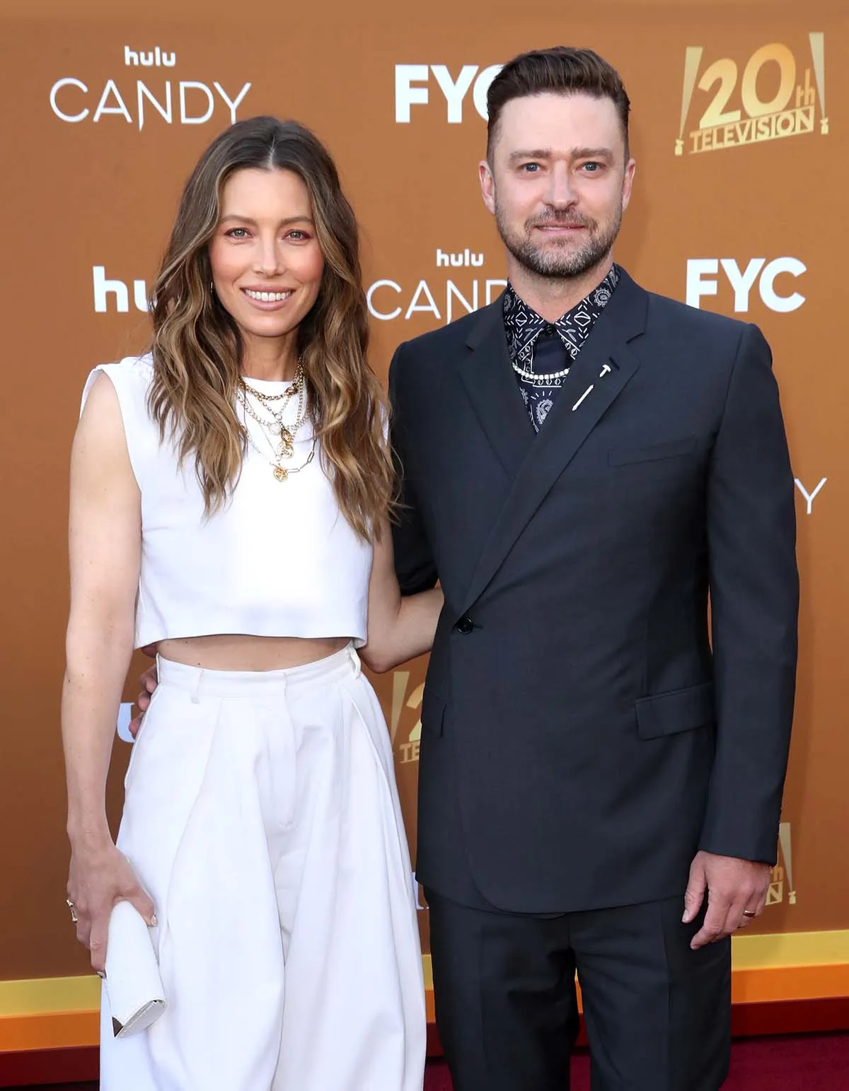 Justin Timberlake Makes Cameo Wife Jessica Biels Hulu Drama Candy