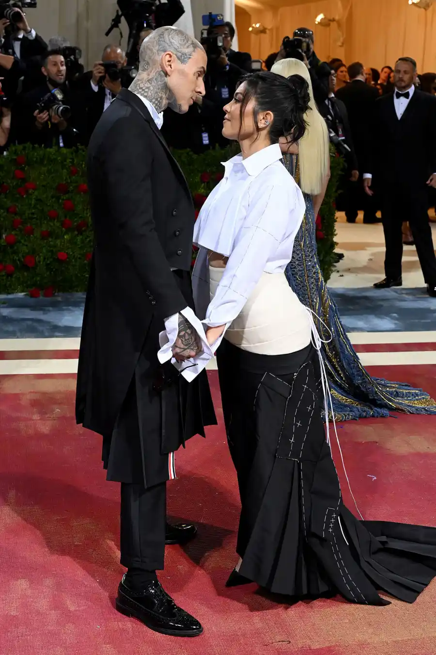 Kardashian Family Reacts to Kourtney Kardashian and Travis Barker Wedding 2