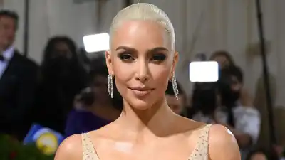Kim Kardashian Wears Marilyn Monroe’s Dress to the Met Gala