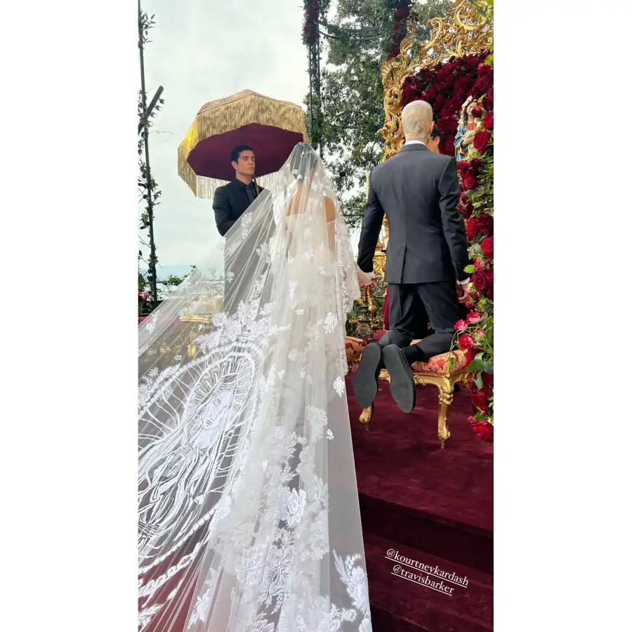 Kourtney Kardashian Travis Barker Italy Wedding 2022
