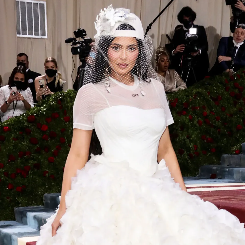 Kylie Jenner Shares Another Glimpse Her Son While Celebrating Mothers Day