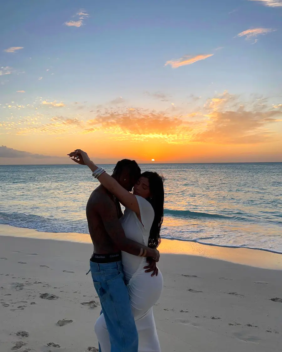 Kylie Jenner and Travis Scott Enjoy Beach Vacation Nearly 3 Months After Welcoming Their Son: Photos