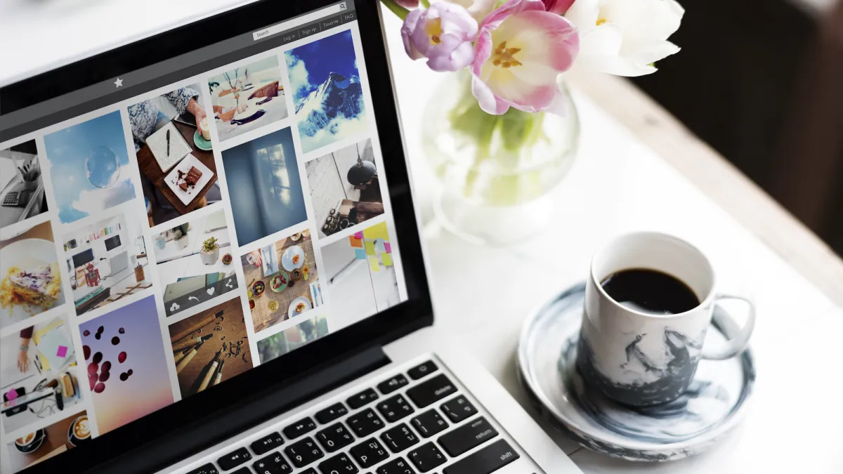 Online-Photo-Gallery-Stock-Photo