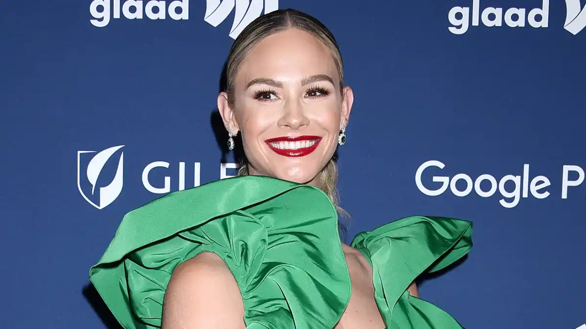 'RHOC' Alum Meghan King Poses Nude During Joshua Tree Camping Trip: 'Yeah, I Did That'