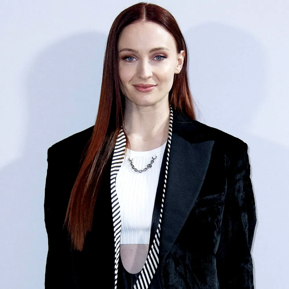Sophie Turner: I Had a &lsquo;Live-In Therapist&rsquo; to Help With My Eating Disorder
