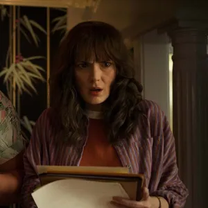 Stranger Things Joyce Hopper Timeline