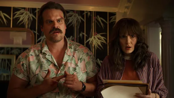 Stranger Things Joyce Hopper Timeline