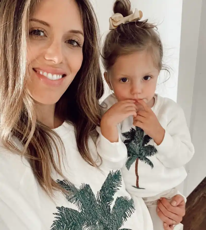 Kayla Ewell and daughter Poppy