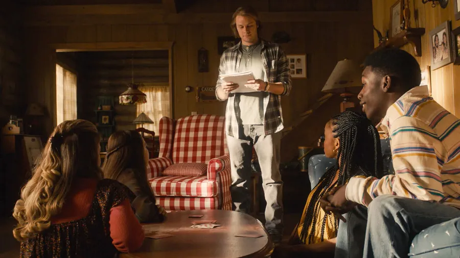 This Is Us Kevin Pearson and Sophie Inman's Relationship Timeline Childhood Sweethearts to Endgame