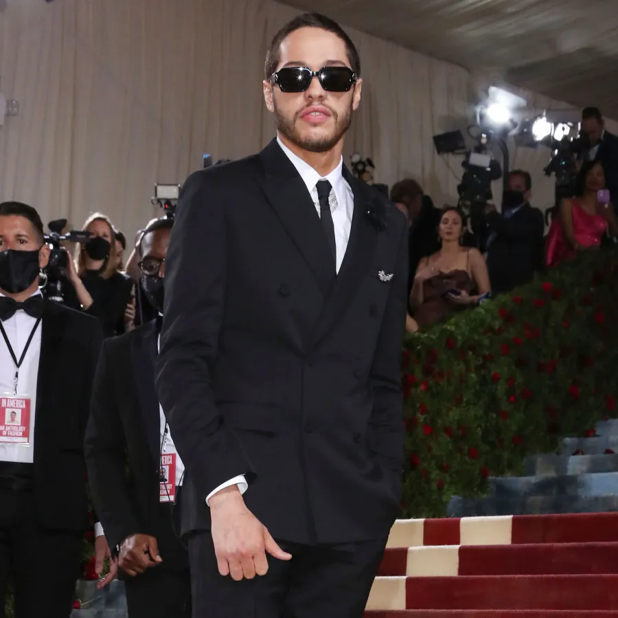 Where Was Rob Stars Who Skipped Kourtney Travis 3rd Wedding Pete Davidson